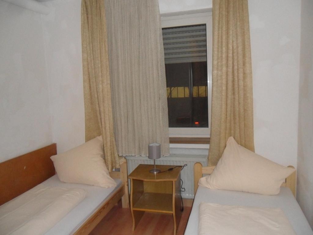 Hotel Funk Bietigheim-Bissingen Esterno foto